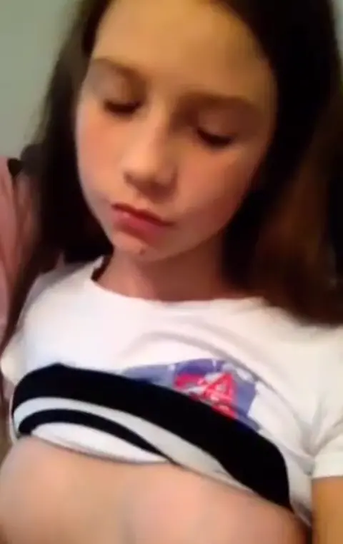 16yo crying teen girl molest and raped by his friends 1by1