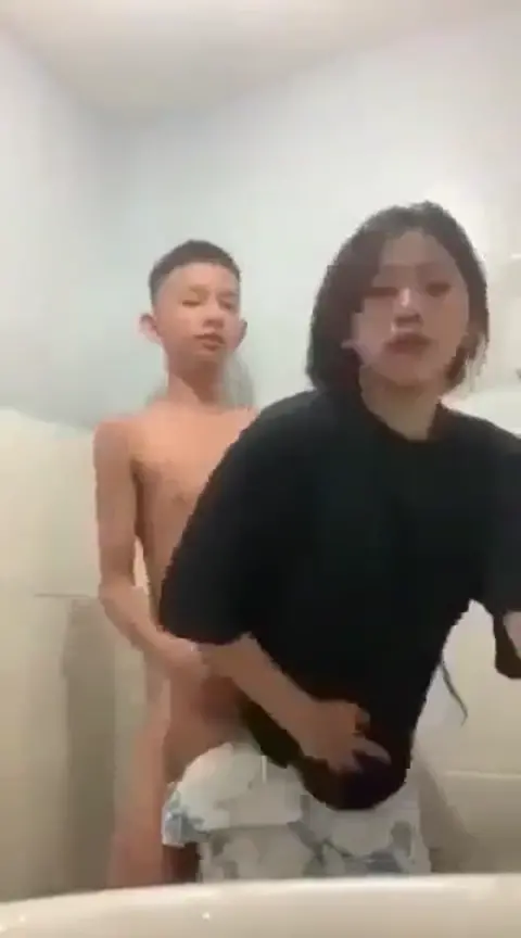 brother playing with his sis 15yo