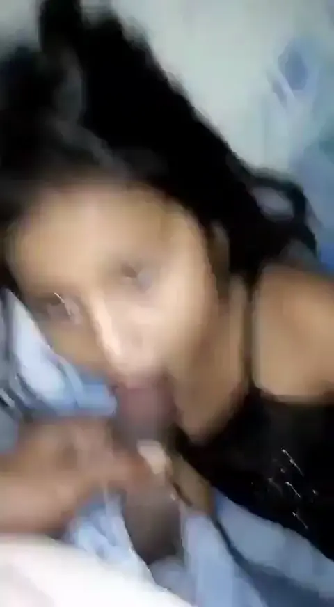 small child showing tight pussy